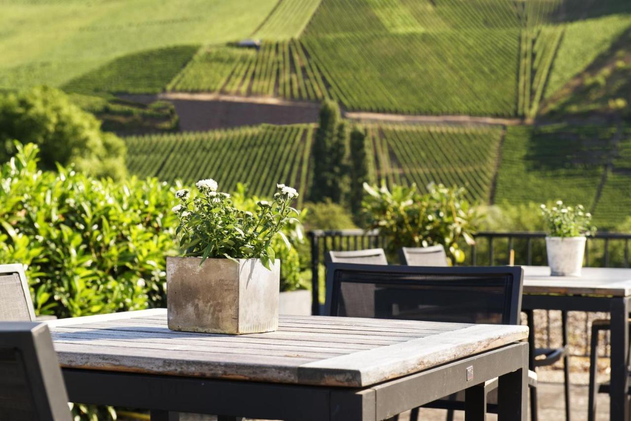 Weingut&Gästehaus Christoph Clüsserath Trittenheim Exterior foto